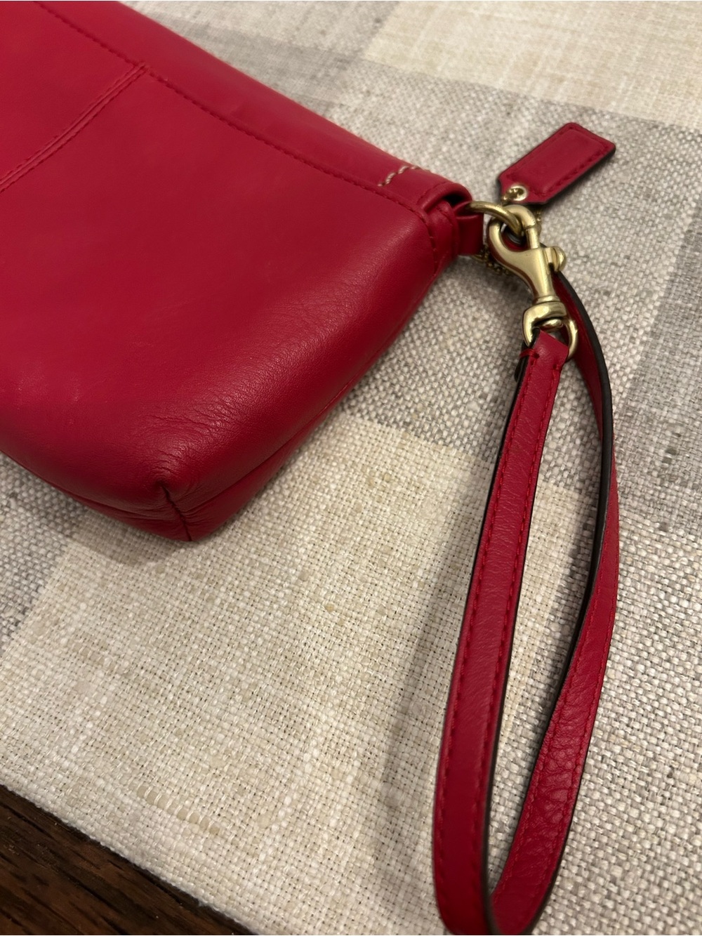 COACH Red Leather Wristlet Clutch with Gold Accent - Picture 5 of 9